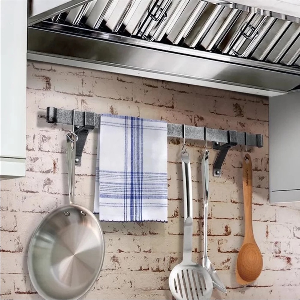 Premier Handcrafted Wall Mounted Rack